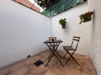 Cozy apartment, very well connected