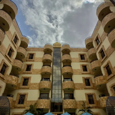 Lanai Hotel