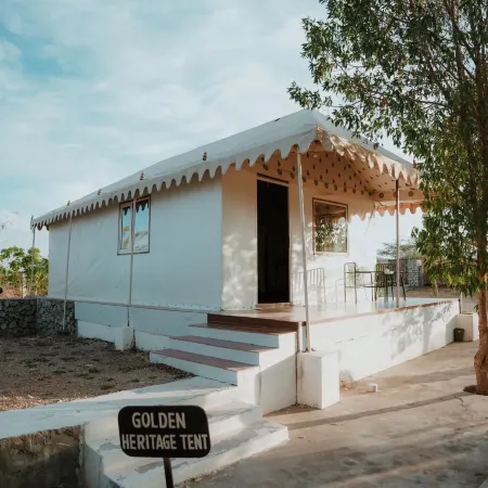 INNARA HOSPITALITY