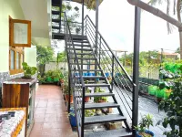 Madhavam Homestay - Family Friendly 2BHK - Parkplatz