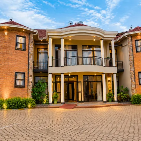 QUALITY INN HOTEL KIGALI