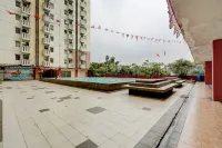Apartemen Cibubur Village @Kaisar Property By ARBA - Pools