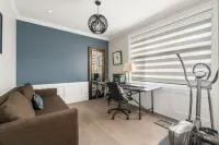 Haven Executive Villa in Great Vancouver - ที่มีฟิตเนส