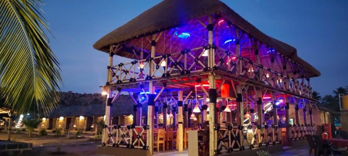 The King On The Rocks Hoteles en Distrito de Koppal