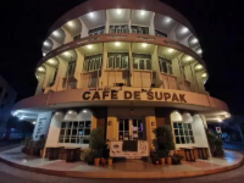 Supak Hotel