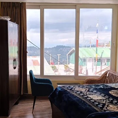 Himalayan Haveli Hotels near Darjeeling Himalayan Railway