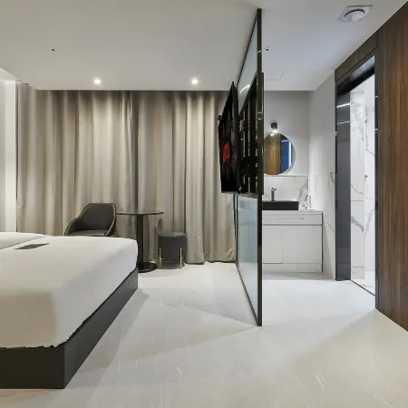 Suwon Yeongtong Just Sleep Hotel Отели рядом с достопримечательностью «Станция метро Mangpo»
