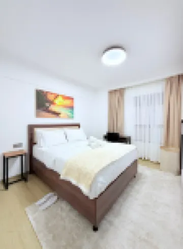 Westlands Marina Bay Square 2 bed room Luxe with great city views at 14th floor - مسبح على السطح