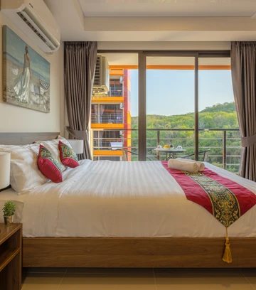 รูปภาพของPet Friendly Condo at Nai Harn Beach