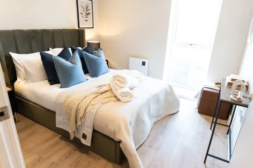 Stay in Cardiff Bay | Free Parking & WiFi
