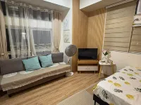 Casa Elisa Hotels in Binan