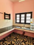 Latha Homestay - Airport Shuttle