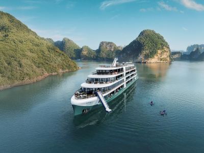 Halong Lyra Grandeur Cruise