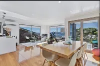 Nicolas Escape panoramic views luxury and space - 5-Star
