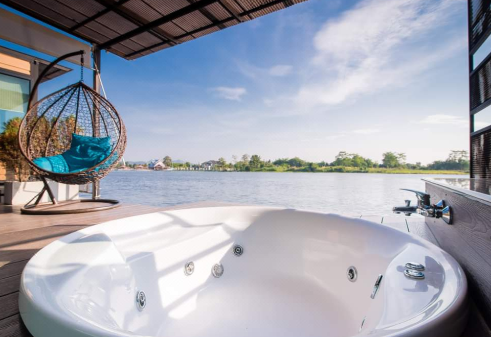 Blueskyraft Resort 객실