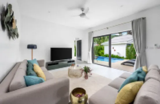 Bougain Villas Salad Beach