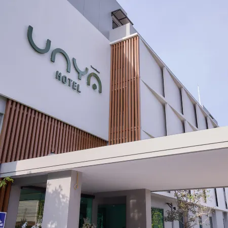 Unya Hotel Ubon Отели рядом с достопримечательностью «Башня Sunee»
