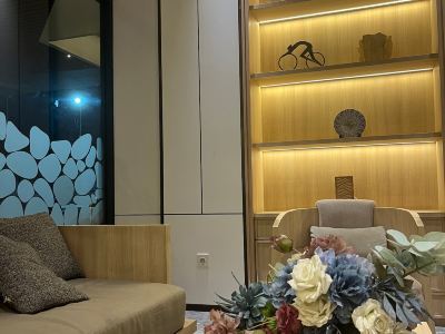 Osaka Riverview Apartment PIK 2 by Shaz