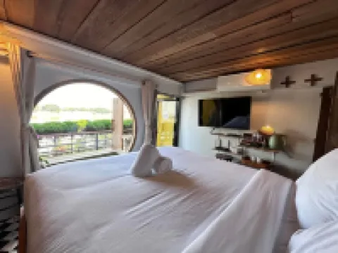 Saneloei Chiangkhan Hotels in Chiang Khan