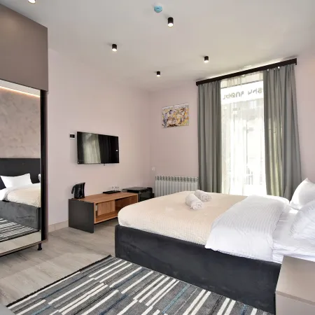 Avenue 23 Boutique Hotel Отели рядом с достопримечательностью «Архитектурный комплекс «Каскад»»