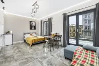 Lumina comfy apart near the railway station