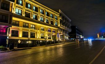Cosinus Airport Hotel