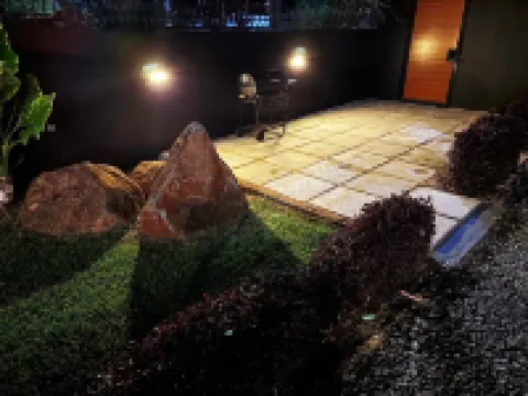 Tropical Haven “Where Comfort Meets Elegance Hotel berhampiran Chez Diana