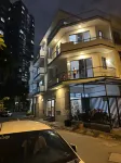 Lam Living Hotels near District 2