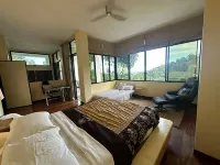 The French Villa - Busay