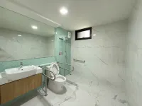 Armass Residence - Condos