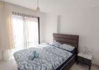 City Centre Apartment Templos by HolidayKeys
