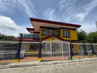 Pecan Pension House near Iloilo International Airport by RedDoorz - Parking