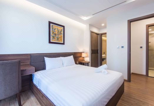 빈홈 메트로폴리스 아파트의 모던한 거실 공간