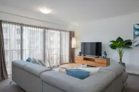 Mounts Bay Stay 2 Bedroom Apt - Kings Park - Free Parking