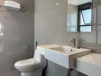 Jelutong Luxe Stay Hotels in Damansara