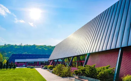 Hotel Belaria Resort - wellness, swimming pool Отели в г. Фульнек