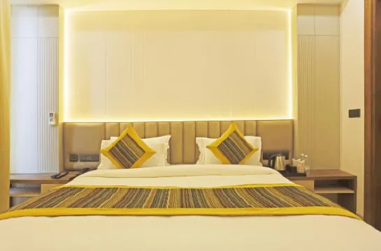 Hotel Mehul International -Near New Delhi Railway Station, Paharganj & Connaught Place