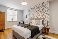 Stunning & Spacious 1-Bed Apt w/ Free Gym & PKG