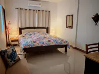 Little Charlie's House Khanom