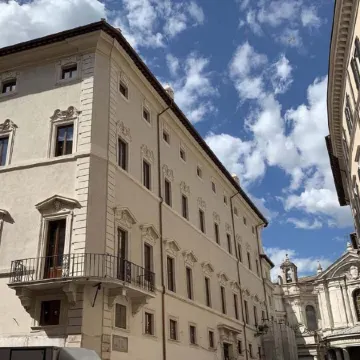 Palazzo Gambirasi Aparthotel Roma