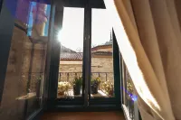Atrium Suites Hotel - Mountain view