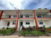Luxury Lakeview flat 8 mins from Speke Resort