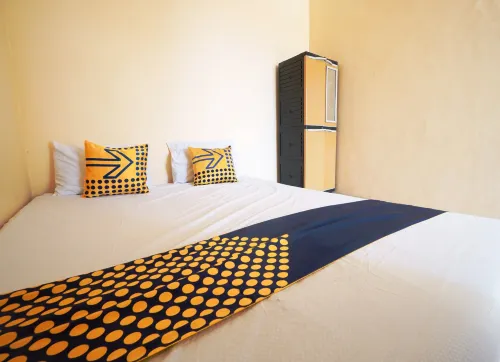 Hotel O Homestay Bu Sun SyariahNearTaman Rekreasi & Pemandian Taman Suruh