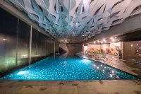 Premium Suites at Jalan Ion Delemen by BYON - 停車場