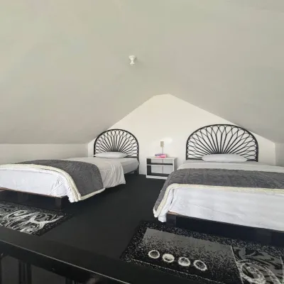 Cabin Athenea Sikapuk