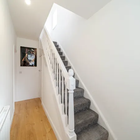 4BR 3BA Wigan Home | Long Stays Welcome
