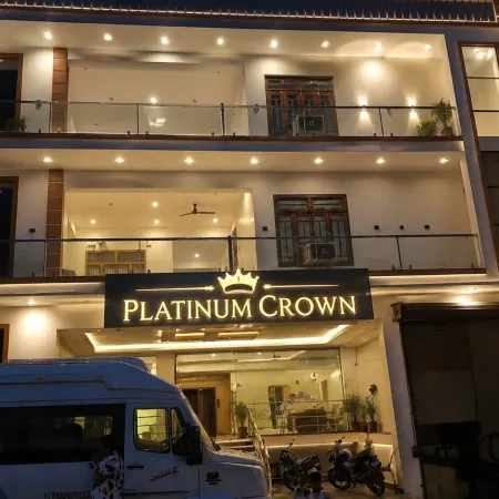 Hotel Platinum Crown