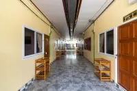Poonsuk Place Samphran! - 2-Star