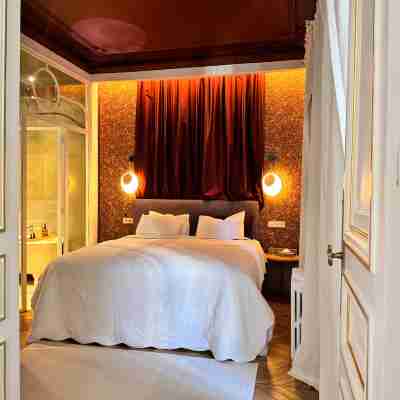 Le Salon Doré - Luxury apartment 80m2 AirConditioned Terrace Rooms