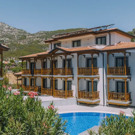 Marvelous Sarıgerme